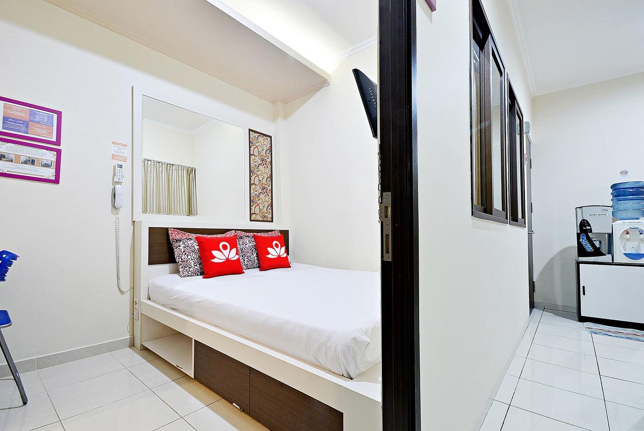 Zen Rooms Cideng Barat Cakarta Dış mekan fotoğraf