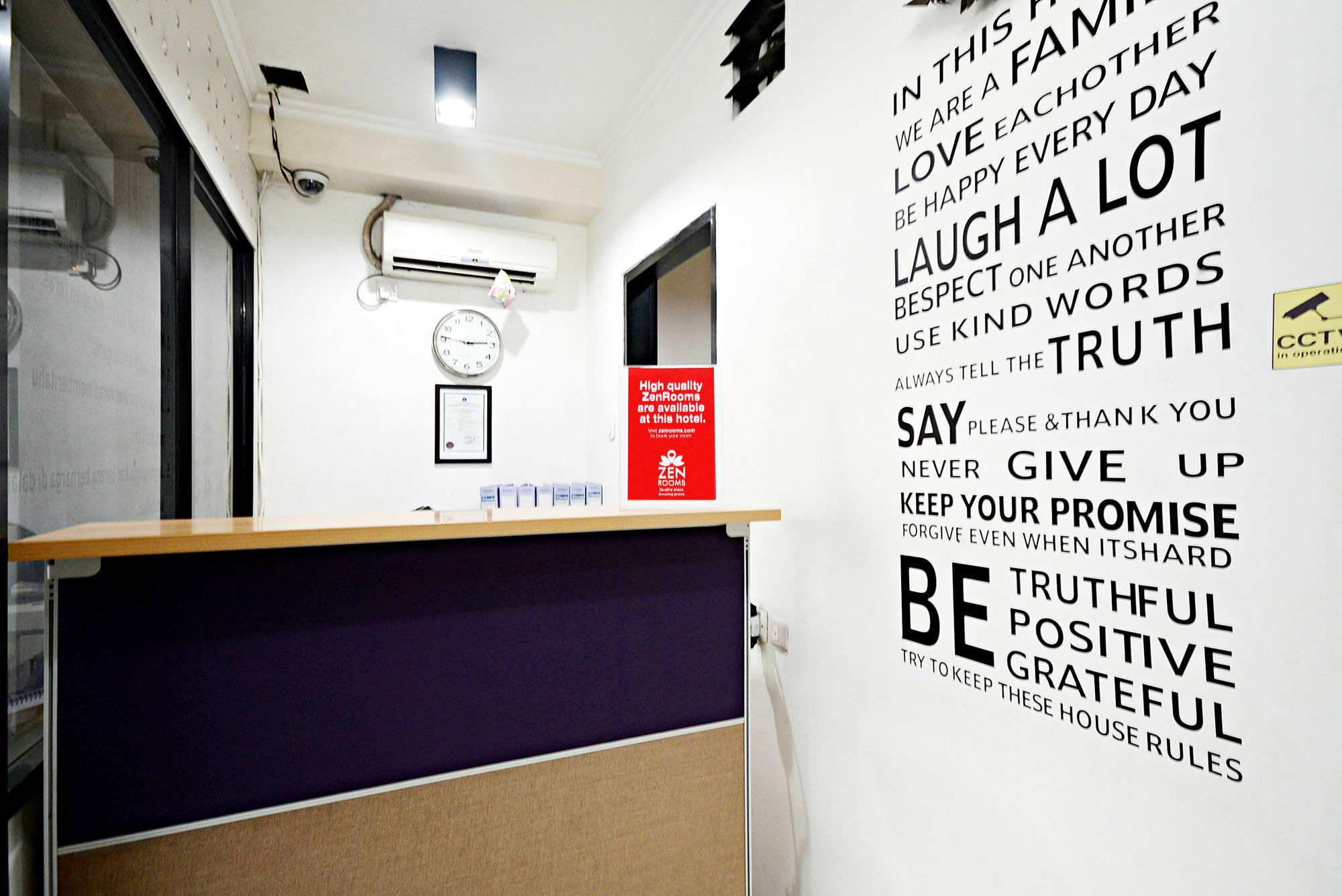 Zen Rooms Cideng Barat Cakarta Dış mekan fotoğraf